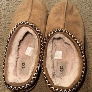 Ugg slippers
